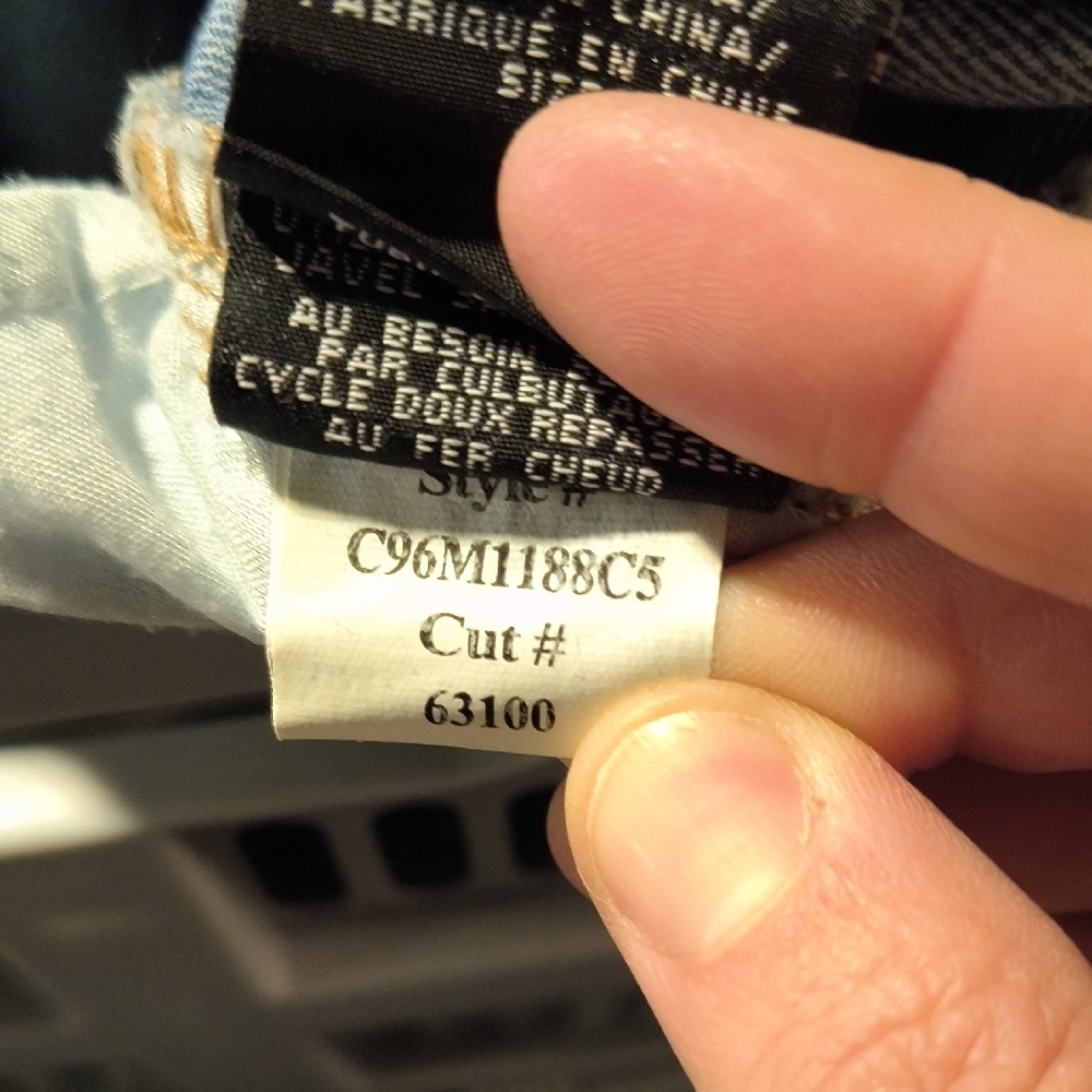 sac966 🧵Mid Rise Skinny Stretch w/27.5" Inseam 1822 Adrianna Size 12 - Picture 7 of 7